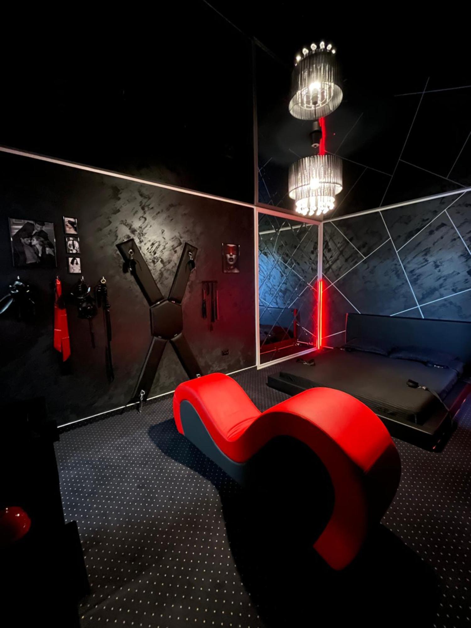 Adult Only Fantasy Room Bucareste Exterior foto